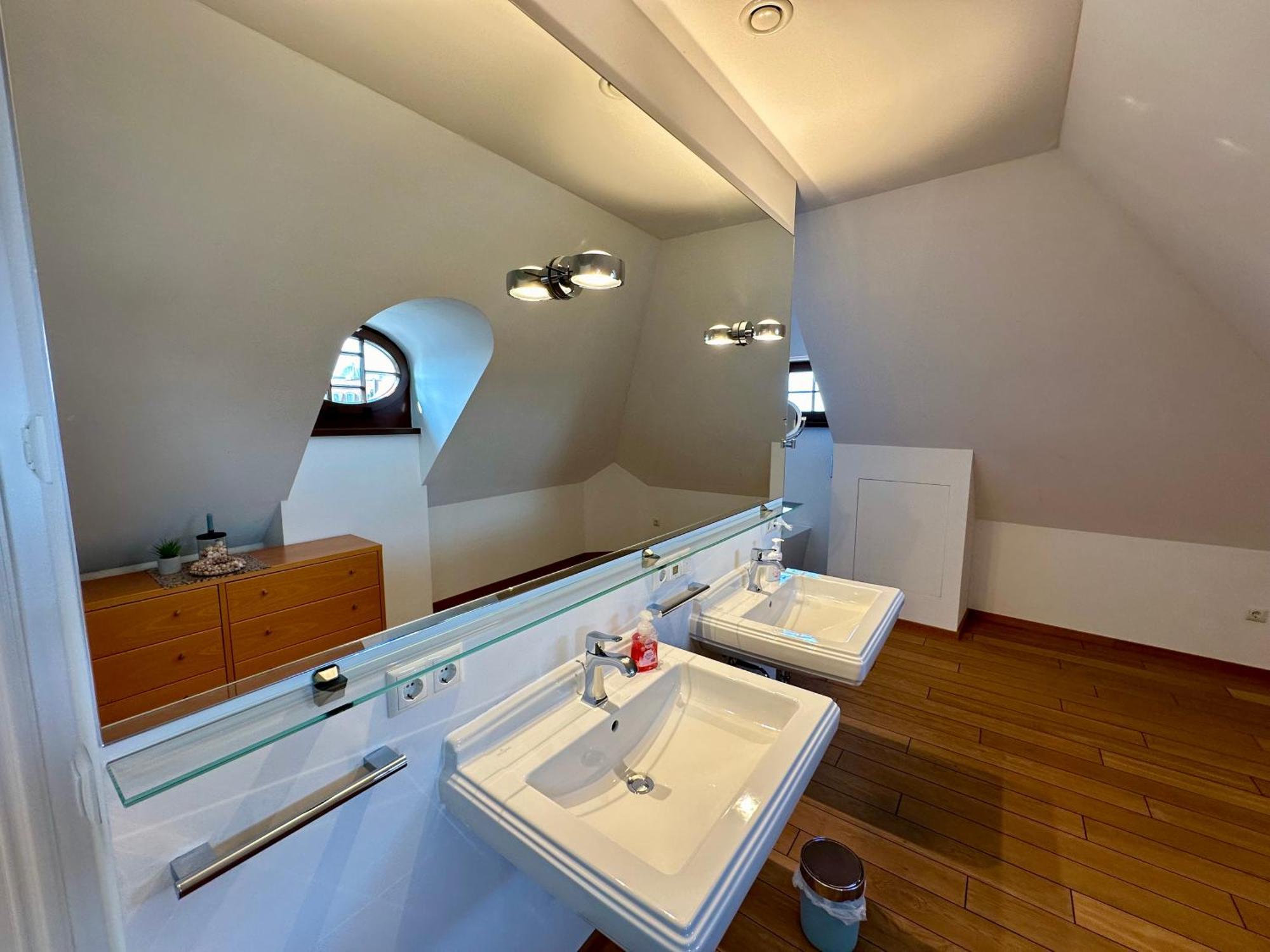 Luxus Suite Mit Einmaligem Blick Auf Die Frauenkirche Дрезден Екстер'єр фото